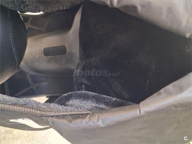 Kymco Grand Dink 125 – Vista 4