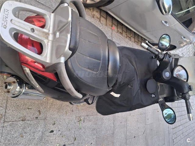 Kymco Grand Dink 125 – Vista 8