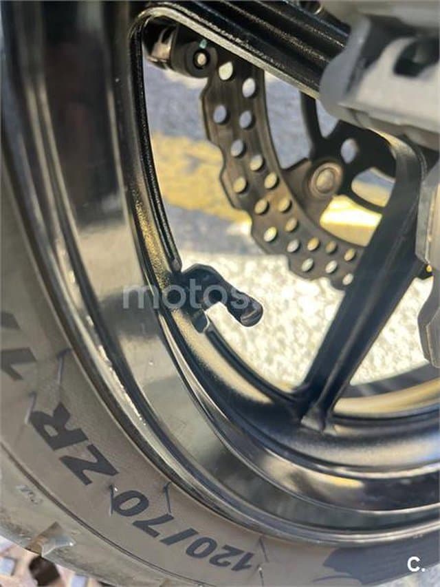 Kawasaki Versys – Vista 2