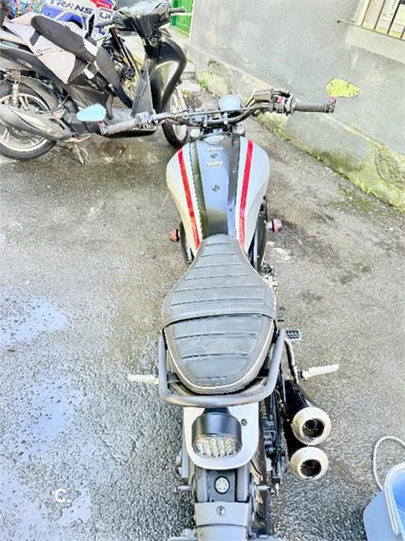 Yamaha XSR900 – Vista 5