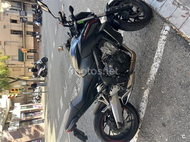 Honda CB 650F – Vista 6