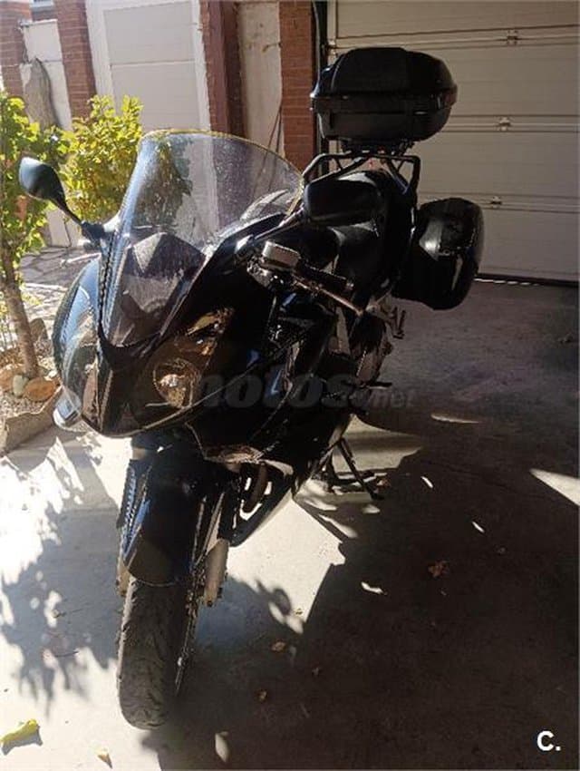 Honda VFR 800 FI ABS – Vista 1