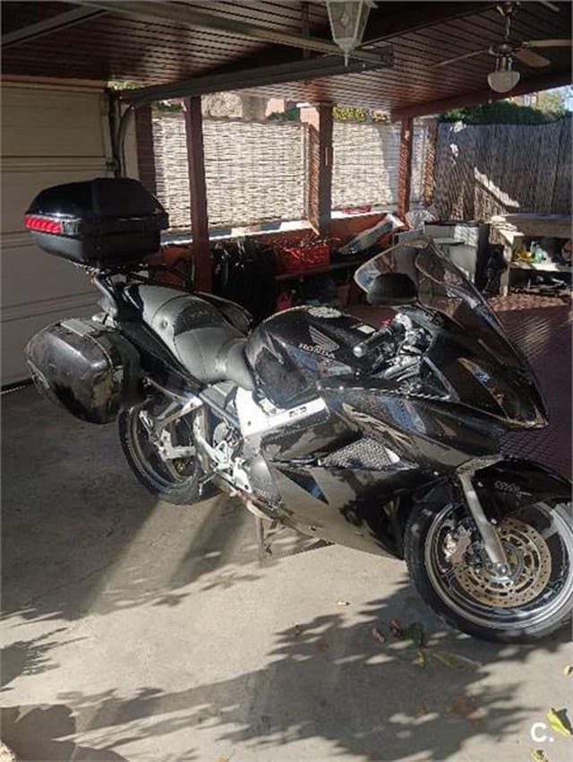 Honda VFR 800 FI ABS – Vista 3