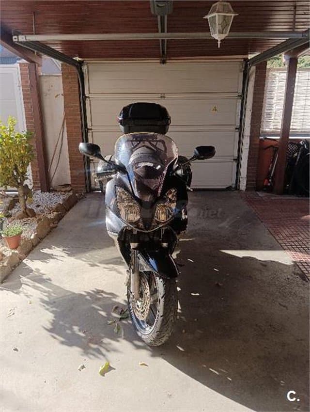 Honda VFR 800 FI ABS – Vista 4