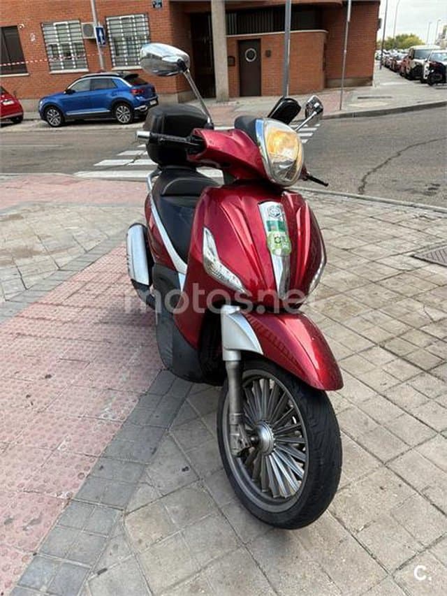 Piaggio Beverly Tourer 300 1700 € 2012 Madrid - 5