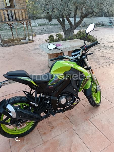 Keeway RKF 125 – Vista 4