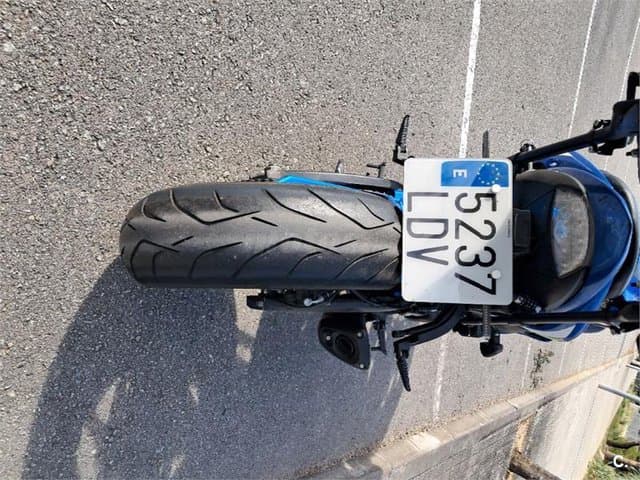 Suzuki GSX-S – Vista 5