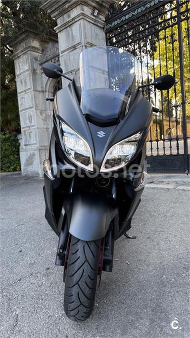 Suzuki BURGMAN 400 5995 € 2019 Barcelona - 12
