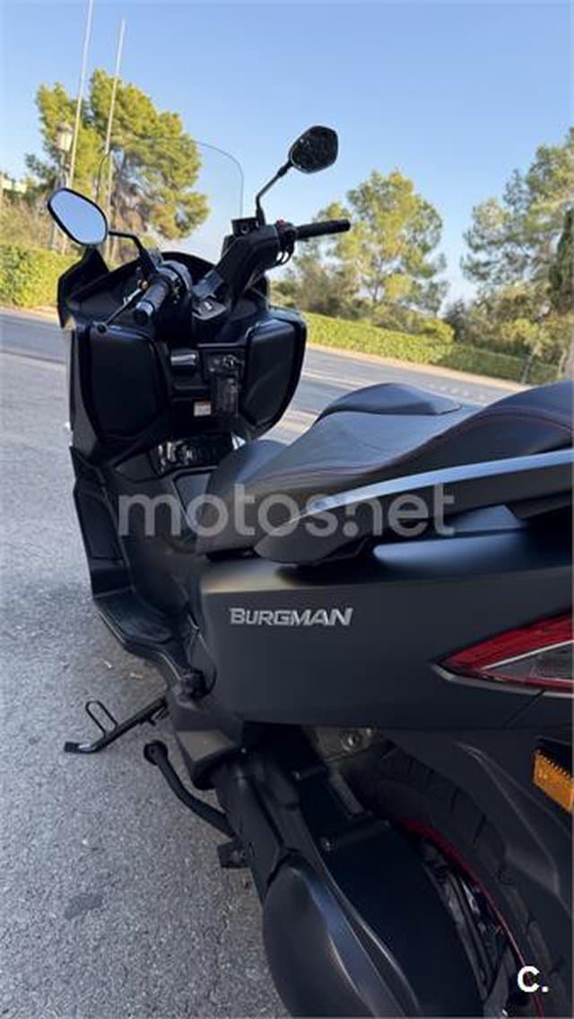 Suzuki BURGMAN 400 5995 € 2019 Barcelona - 16