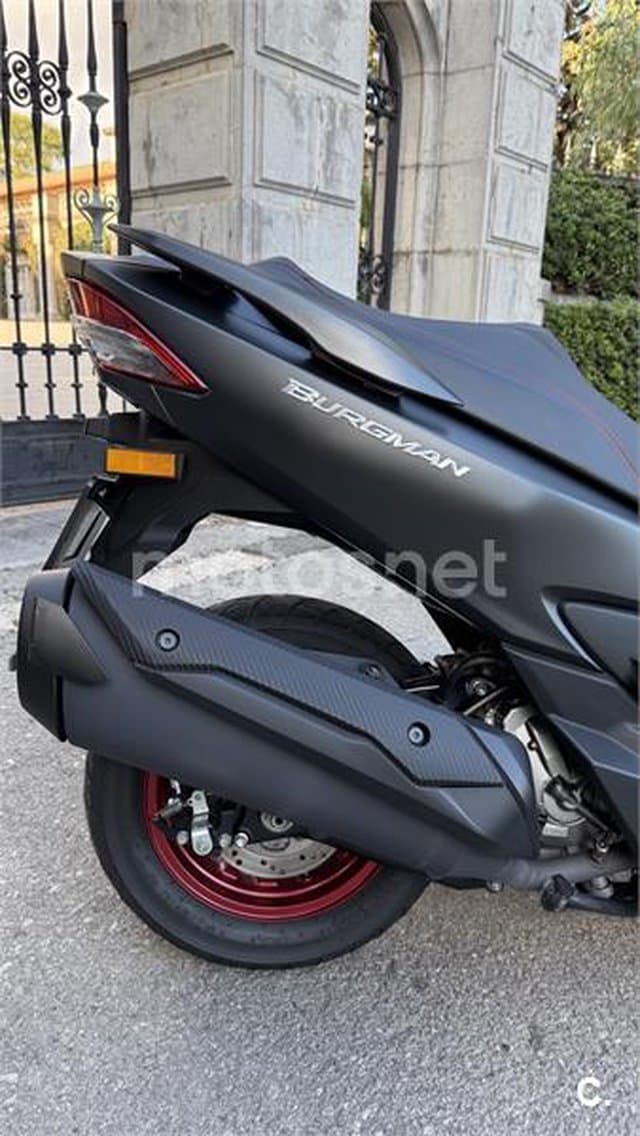 Suzuki BURGMAN 400 5995 € 2019 Barcelona - 5