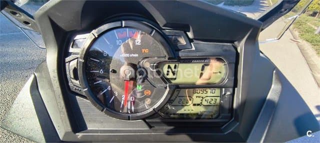 Suzuki V-Strom 650 ABS – Vista 8