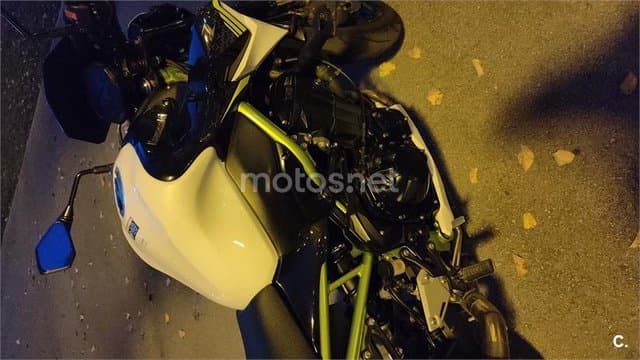 Kawasaki Z 900 – Vista 2