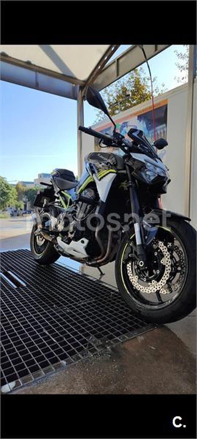 Kawasaki Z 900 – Vista 3