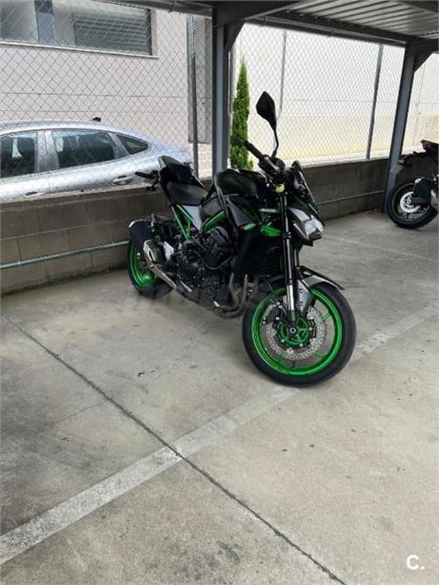 Kawasaki Z900RS 7300 € 2022 Madrid - 3