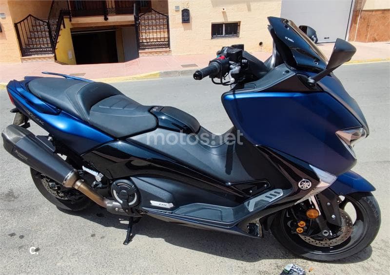 Yamaha TMAX 530 – Vista 3
