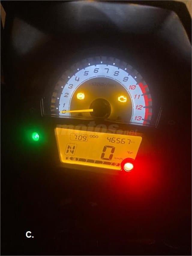 Kawasaki Versys – Vista 3