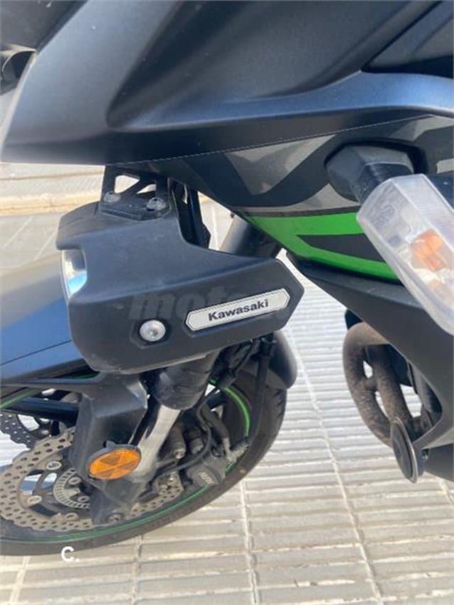 Kawasaki Versys – Vista 7