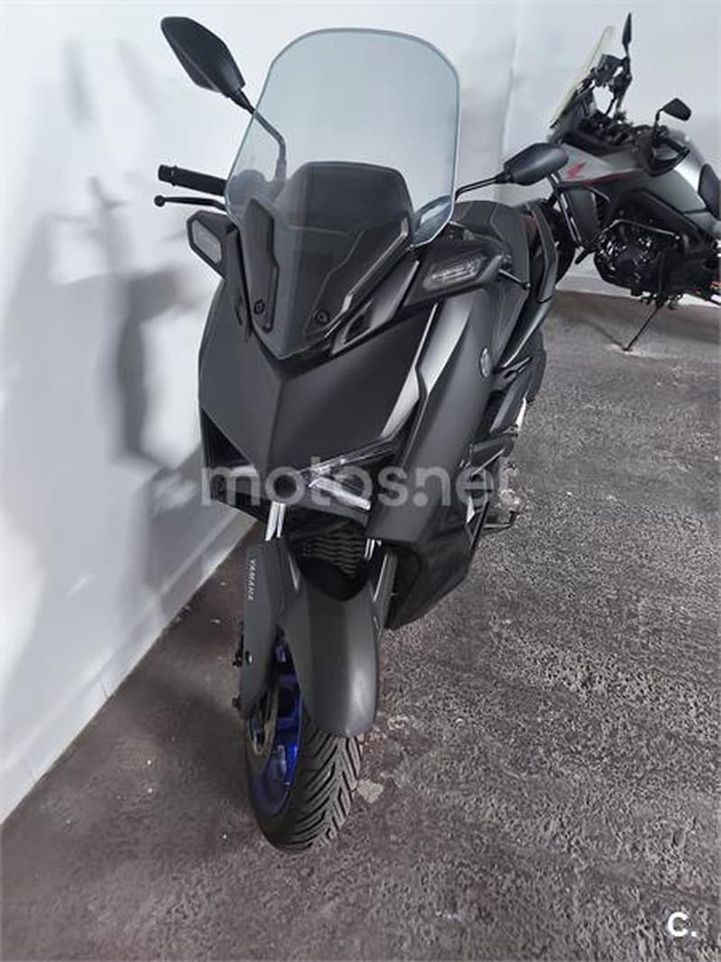 Yamaha XMAX 300 6000 € 2024 Valencia - 1