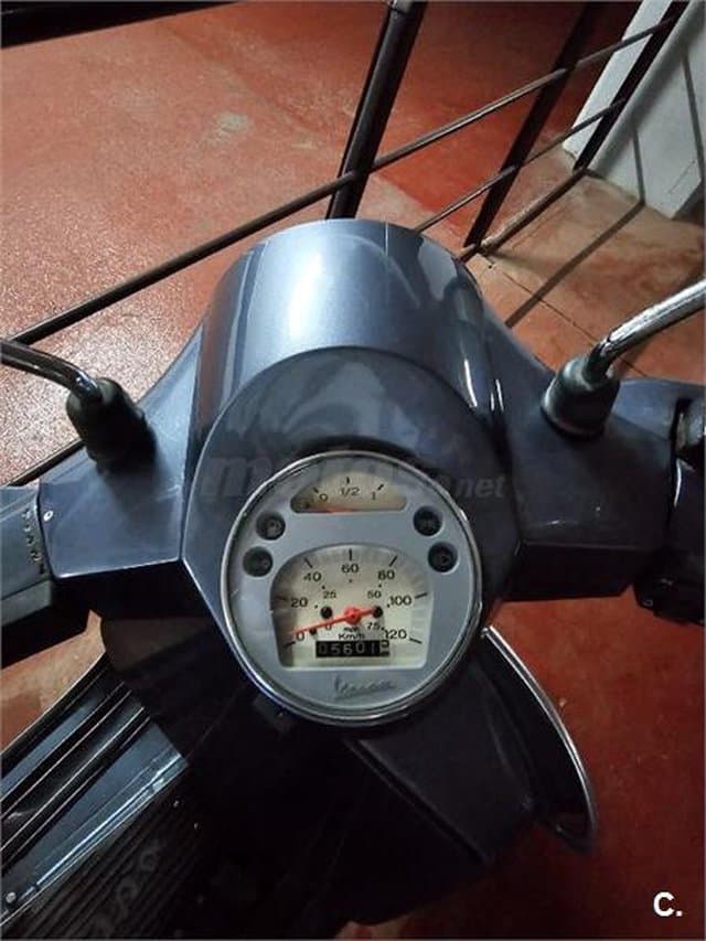 Vespa PX 125 – Vista 3