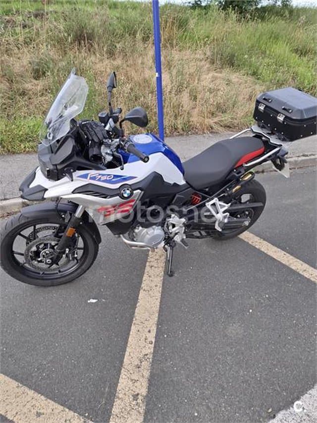 BMW F 750 – Vista 1