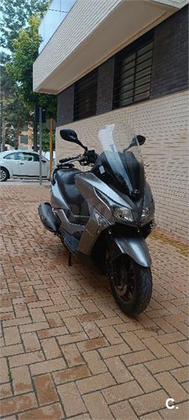 Kymco Grand Dink 300 2750 € 2018 Valencia - 1