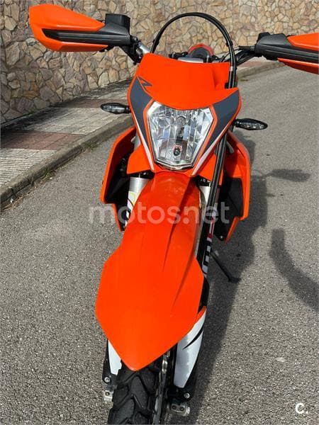 KTM 690 Enduro R 7500 € 2021 Barcelona - 8
