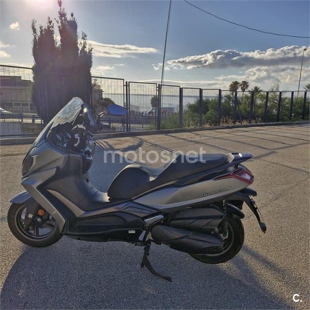 Kymco Super Dink 350i 3100 € 2020 Málaga - 4