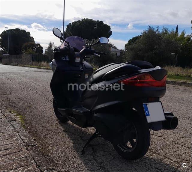 Suzuki BURGMAN 125 Executive – Vista 2