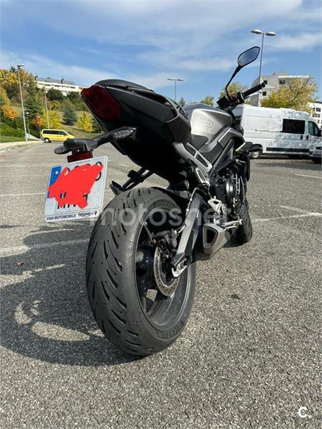 Triumph Street Triple 765 8800 € 2023 Navarra - 8