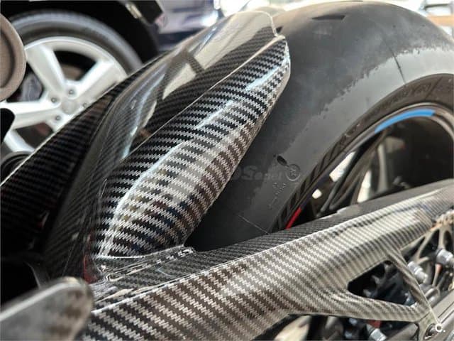 BMW S 1000 RR – Vista 9