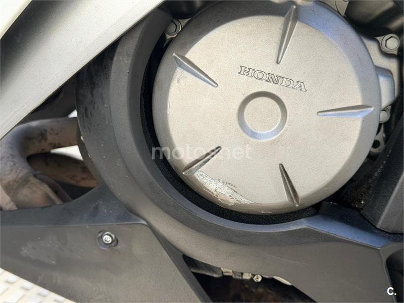 Honda VFR 1200 F DCT – Vista 4