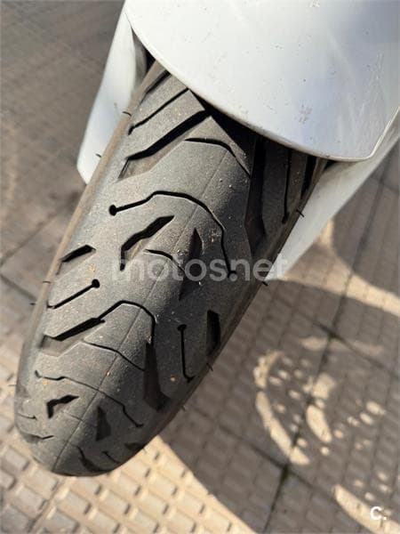 Honda VFR 1200 F DCT – Vista 9