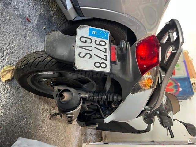 Honda SCOOPY SH125i – Vista 2