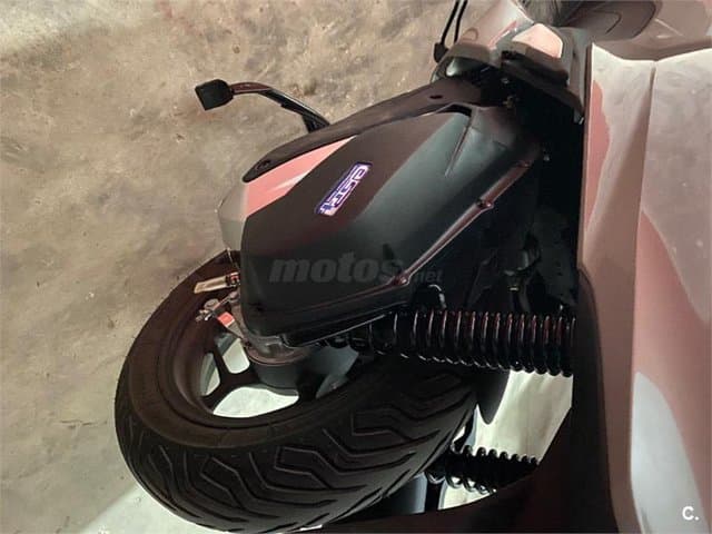 Honda PCX 125 – Vista 4