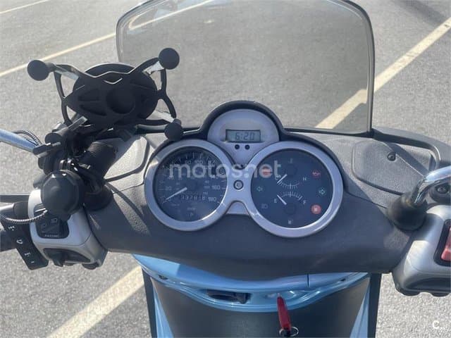 Piaggio Beverly Tourer 400 1990 € 2006 A Coruña - 1