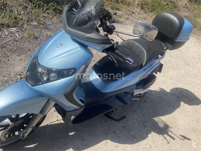 Piaggio Beverly Tourer 400 1990 € 2006 A Coruña - 3