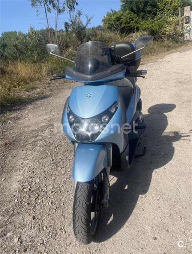 Piaggio Beverly Tourer 400 1990 € 2006 A Coruña - 4
