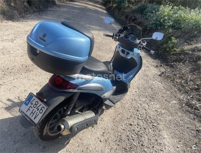 Piaggio Beverly Tourer 400 1990 € 2006 A Coruña - 5