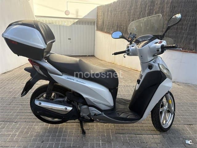 Honda Scoopy SH300i C-ABS 3090 € 2013 Barcelona - 2
