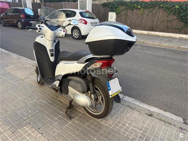 Honda Scoopy SH300i C-ABS 3090 € 2013 Barcelona - 3