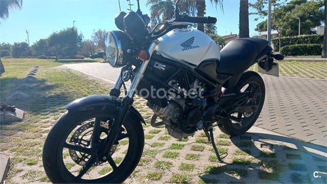 Honda VTR 250 – Vista 4