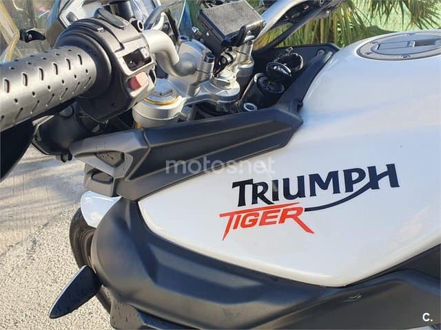 Triumph Tiger 800 4900 € 2011 Barcelona - 7