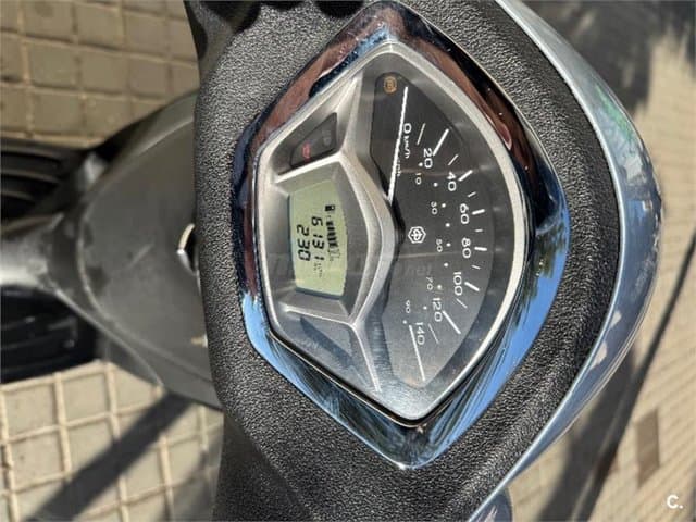 Piaggio LIBERTY – Vista 4