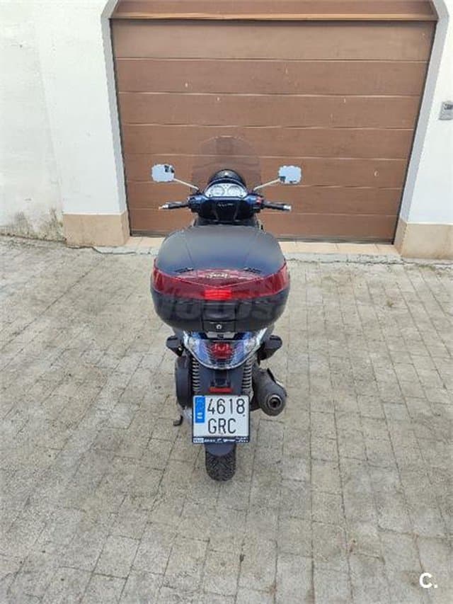 Piaggio Beverly Tourer 125 1500 € 2009 Sevilla - 5