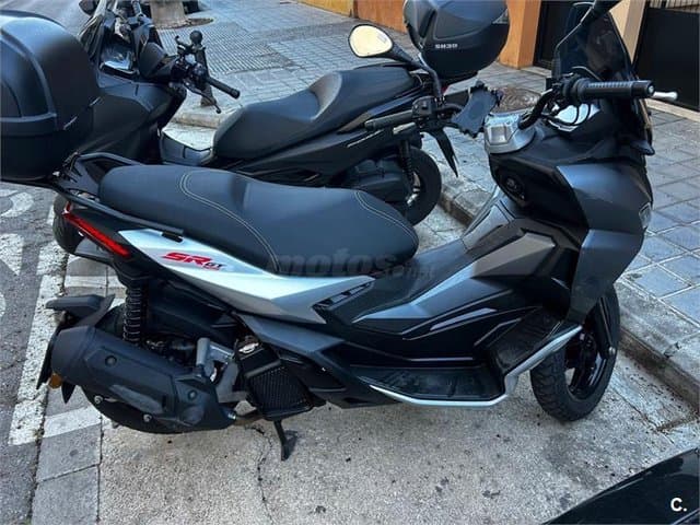 Aprilia SR GT 125 2500 € 2022 Valencia - 5