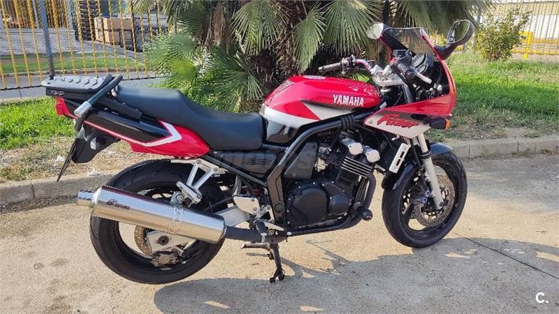 Yamaha FZS 600 Fazer – Vista 1