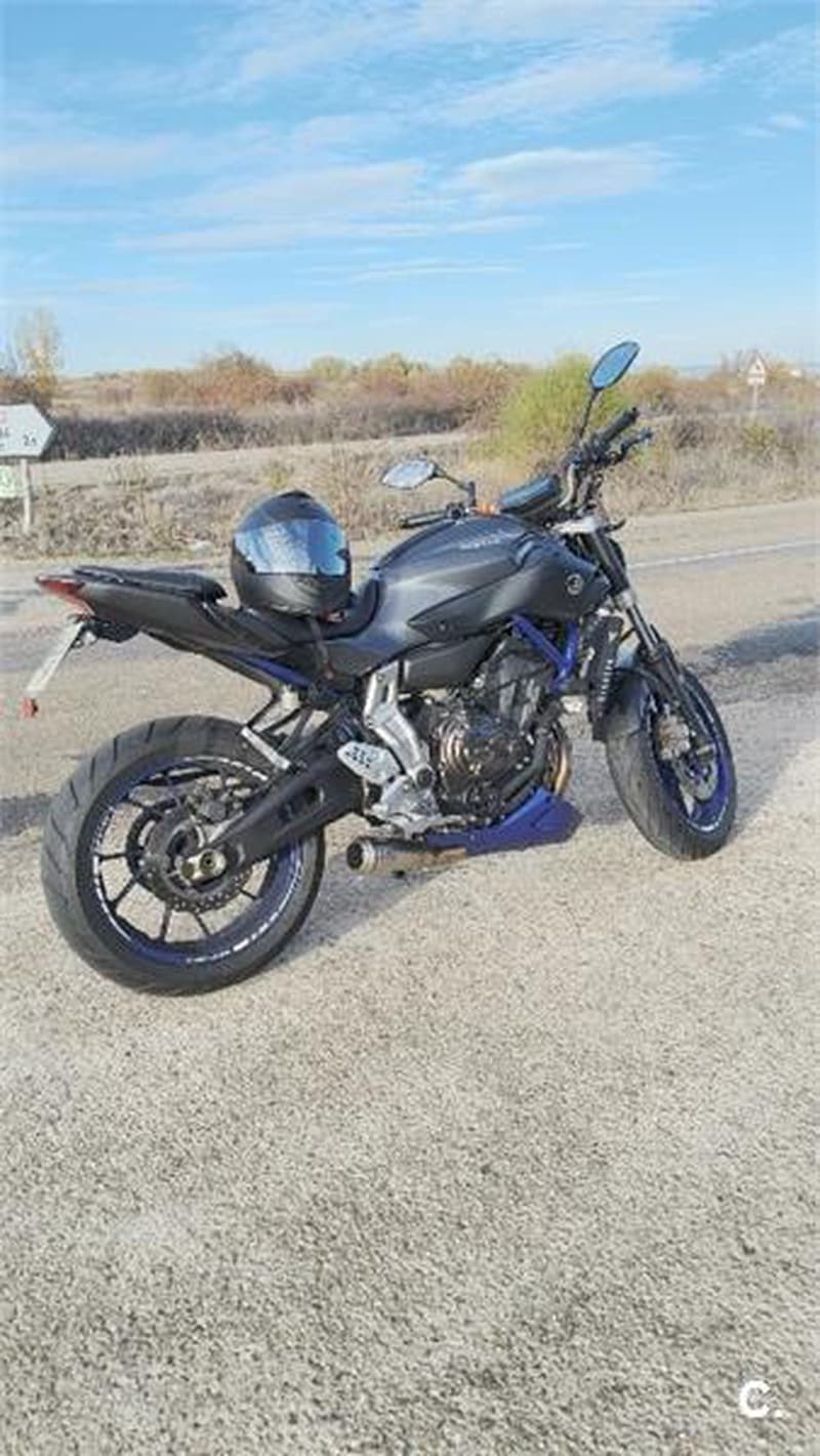 Yamaha MT-07 – Vista 2