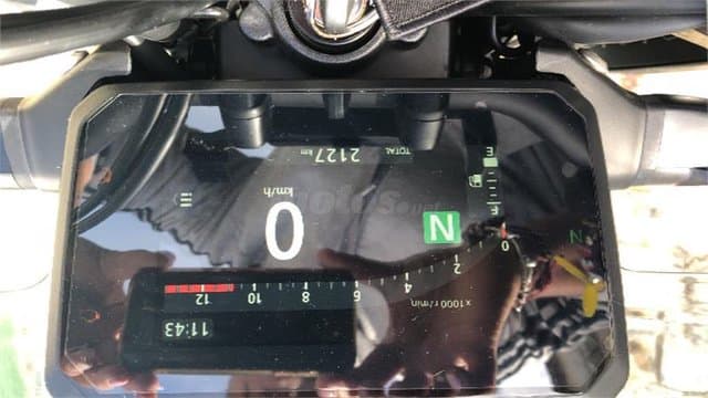 Honda CB 125 R 4500 € 2024 Sevilla - 5