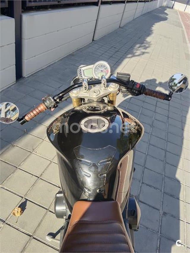 Triumph Street Triple 3500 € 2008 Valencia - 1