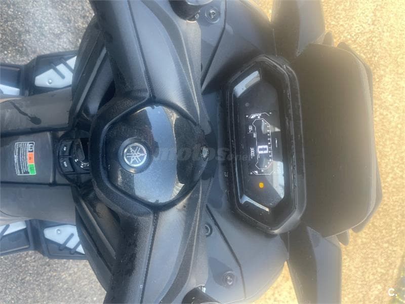 Yamaha XMAX 125 – Vista 3